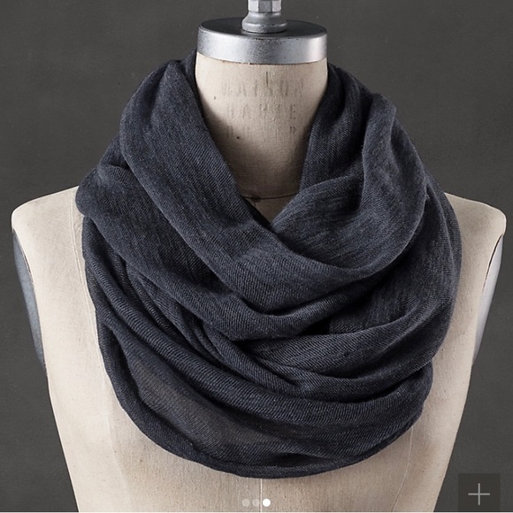 Restoration Hardware Accessories - Restoration Hardware 100% Cashmere Infinity Scarf